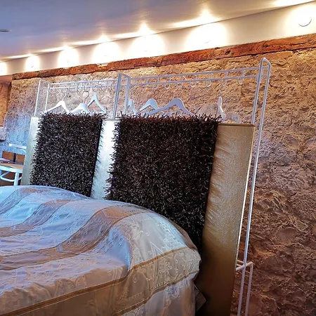Yacht Marina Trogir, Heritage Bella Vistaa Апартаменты