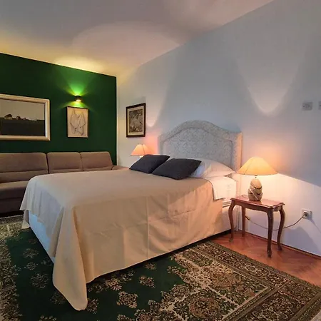 Апартаменты Yacht Marina Trogir, Heritage Bella Vistaa